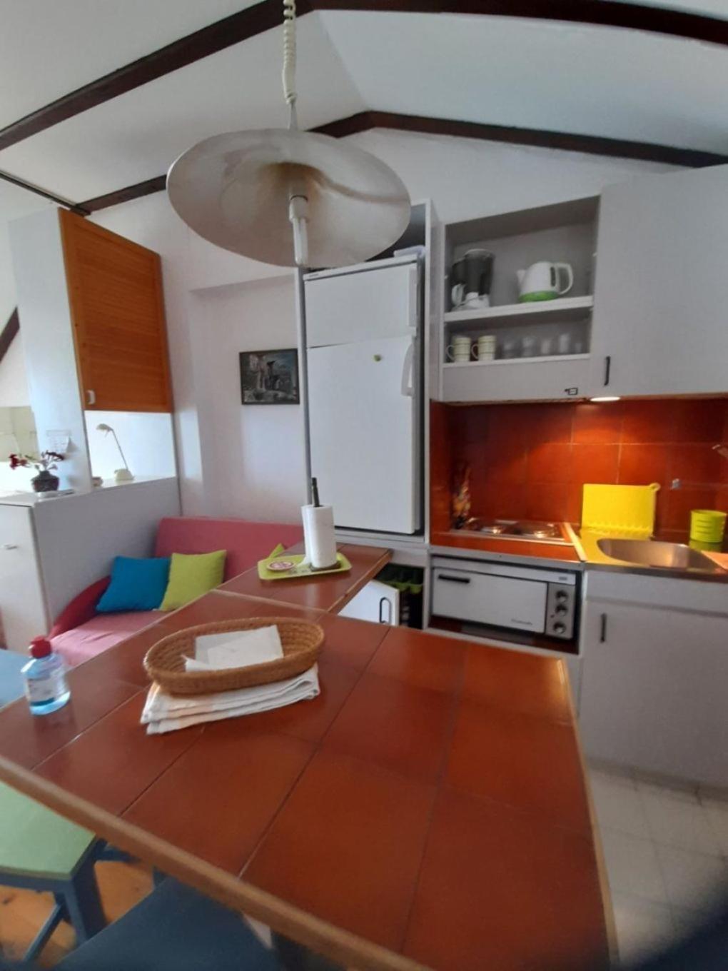 Apartment Danka - Affordable And At The Beach 브리스트 외부 사진